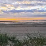 펜션 Tranquil Retreat Near - By Traum *